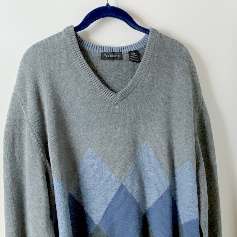 Men’s 2XL Van Heusen Argyle Sweater, Gray/Blue